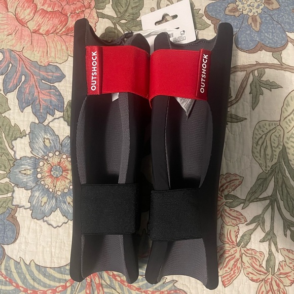 Shin Guards (NWT) - Picture 2 of 3